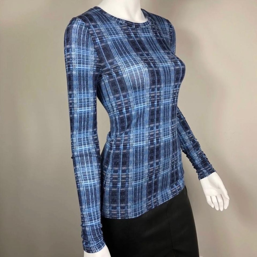 BCBGMAXAZRIA long sleeve top